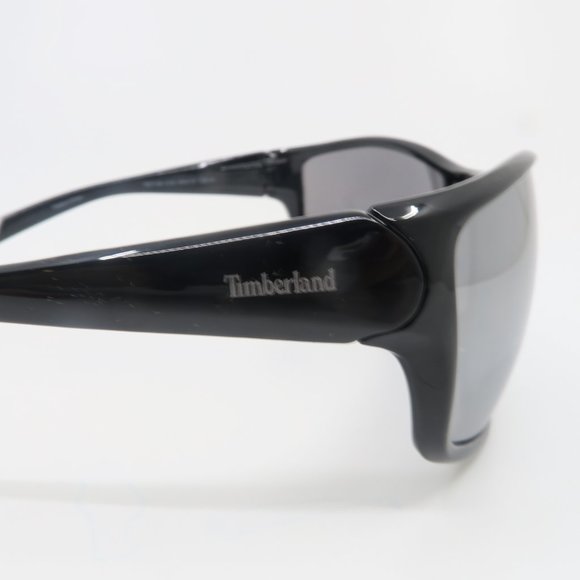TIMBERLAND TB7198 01C 69mm Black-White/Silver Mirrored New Wrap Sunglasses. - Picture 4 of 9